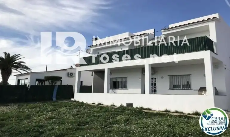 Casa en venta en Baix Llobregat, imagen 2