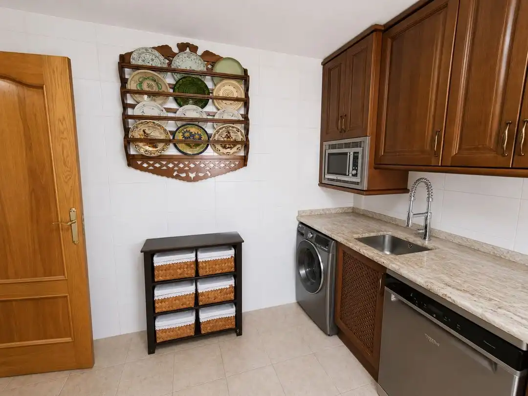 Cocina de Casa o chalet en venta en Villaluenga de la Sagra con Aire acondicionado, Calefacción y Jardín privado