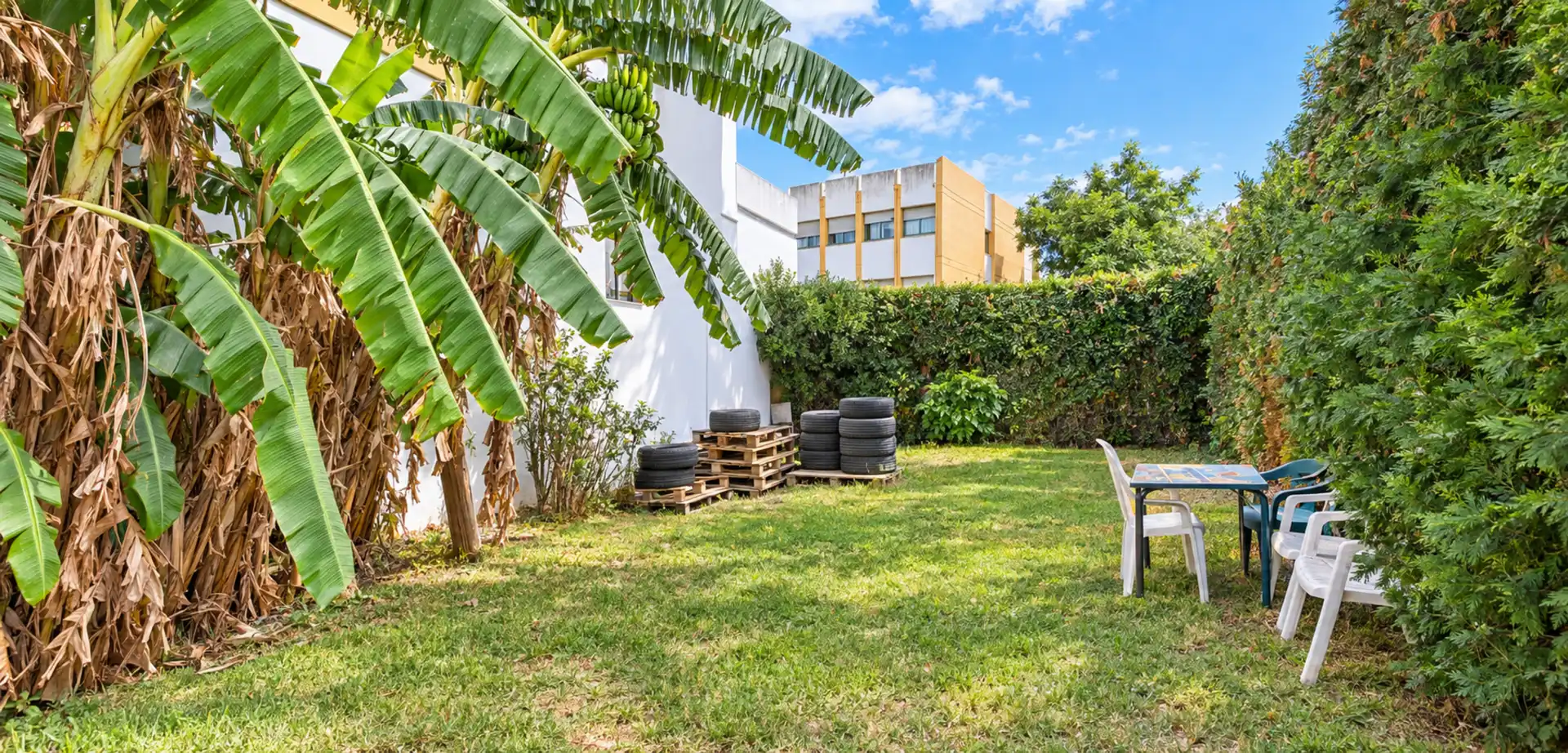 Casa aparellada en venda a Estepona Pueblo