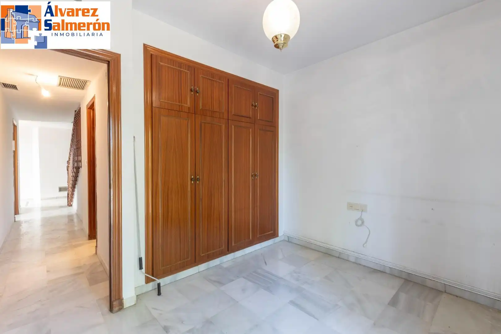 Bedroom of Detached homes for sale in Granada  with Heating, Terrace and Storage room