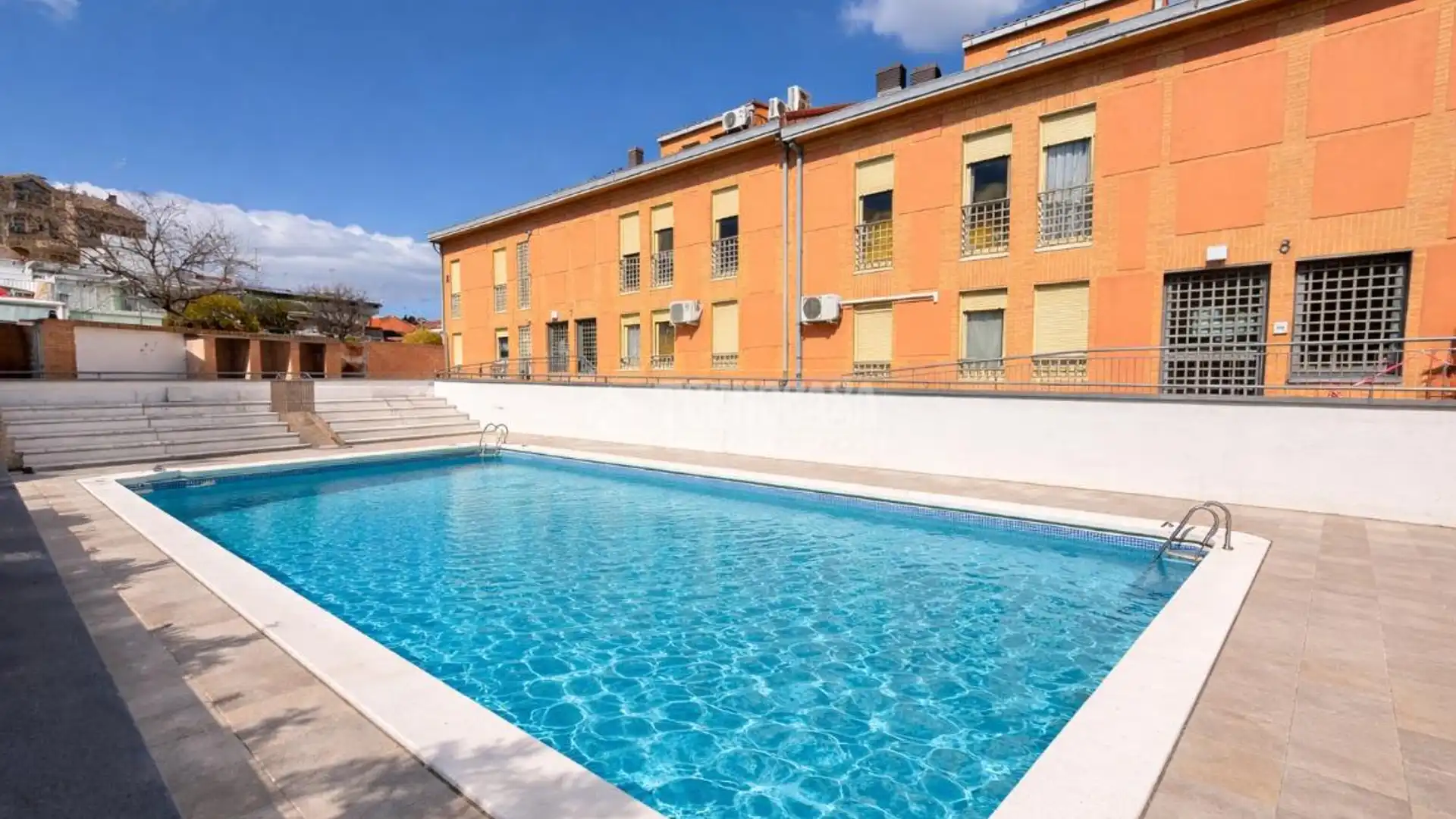 Piscina de Piso en venta en San Martín de la Vega con Calefacción y Trastero