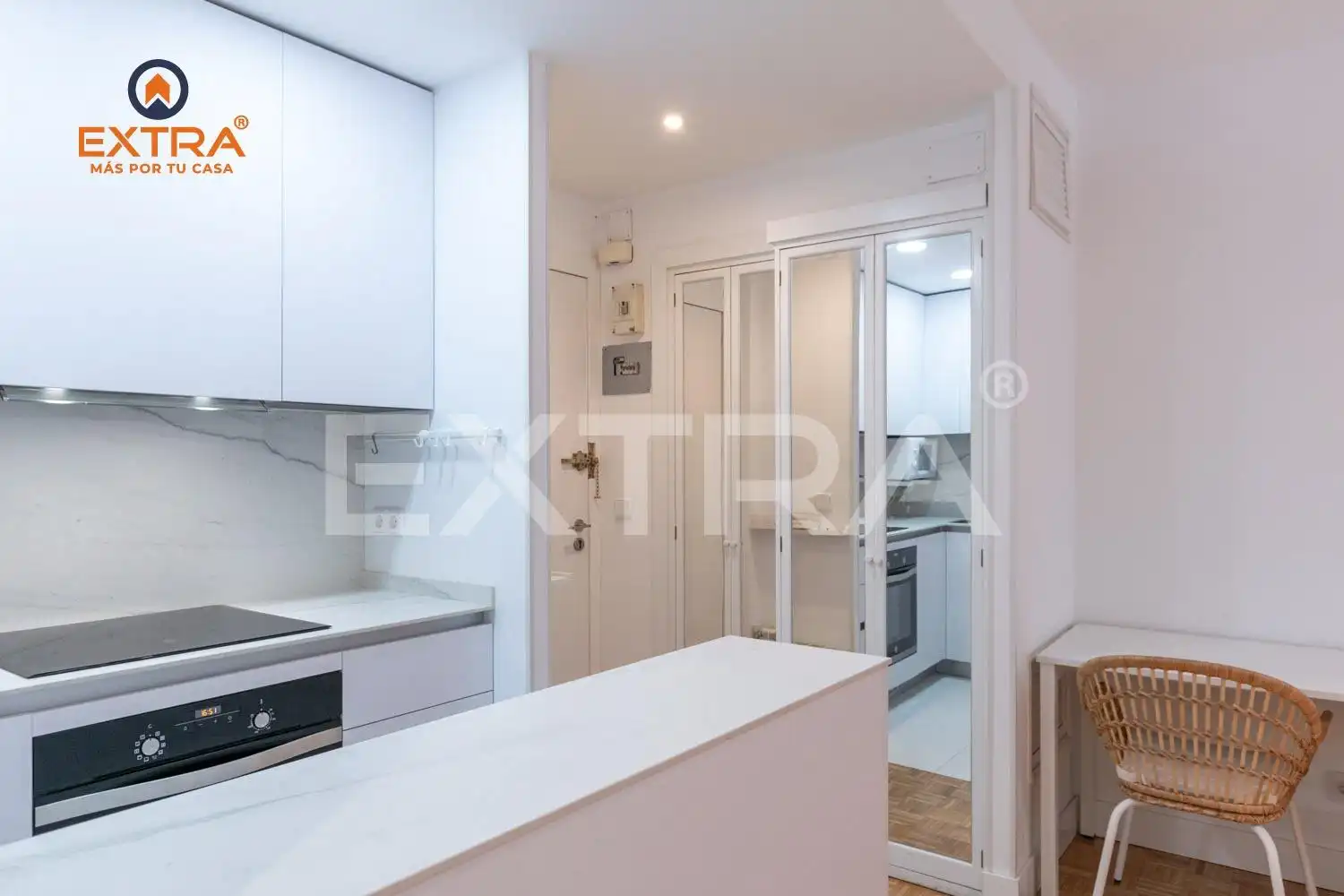 Cocina de Piso en venta en Madrid con Aire acondicionado, Calefacción y Jardín privado