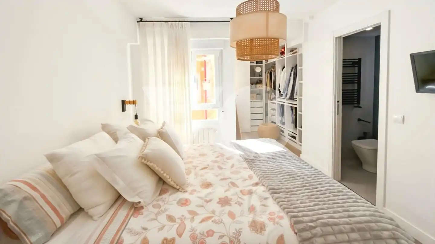 Habitación de Piso en venta en Madrid con Aire acondicionado, Calefacción y Terraza