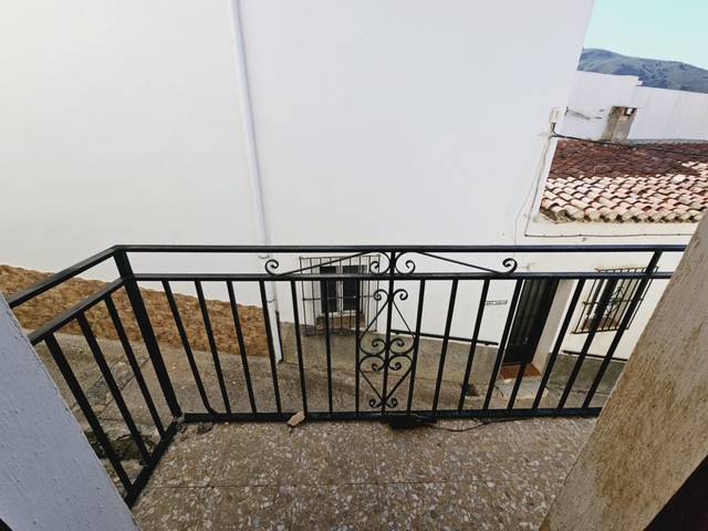 Casa adosada en Venta en real en Rubite