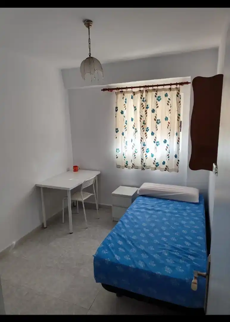 Schlafzimmer von Wohnung zur Miete in Écija