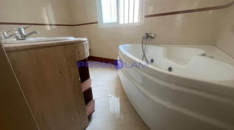 Foto 5 de Casa o xalet en venda a Camilo José Cela, Castilleja de Guzmán, Sevilla