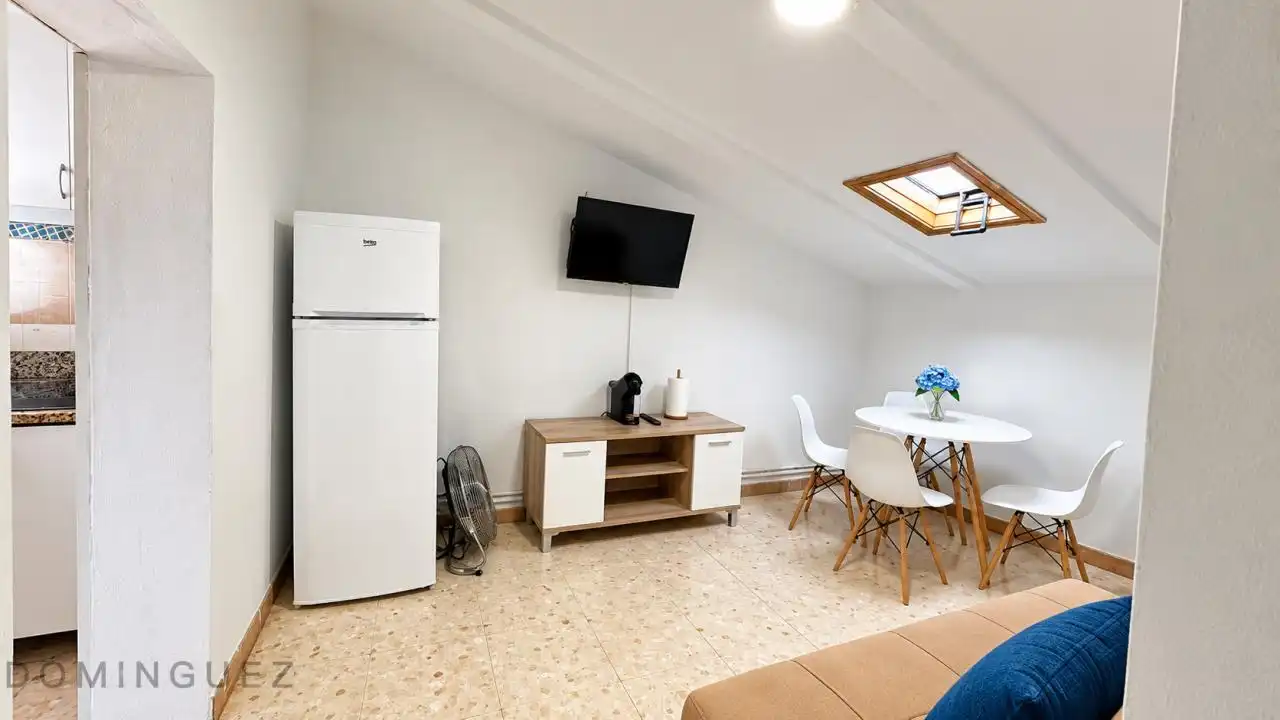 Sala d'estar de Àtic de lloguer en Marín, Pontevedra