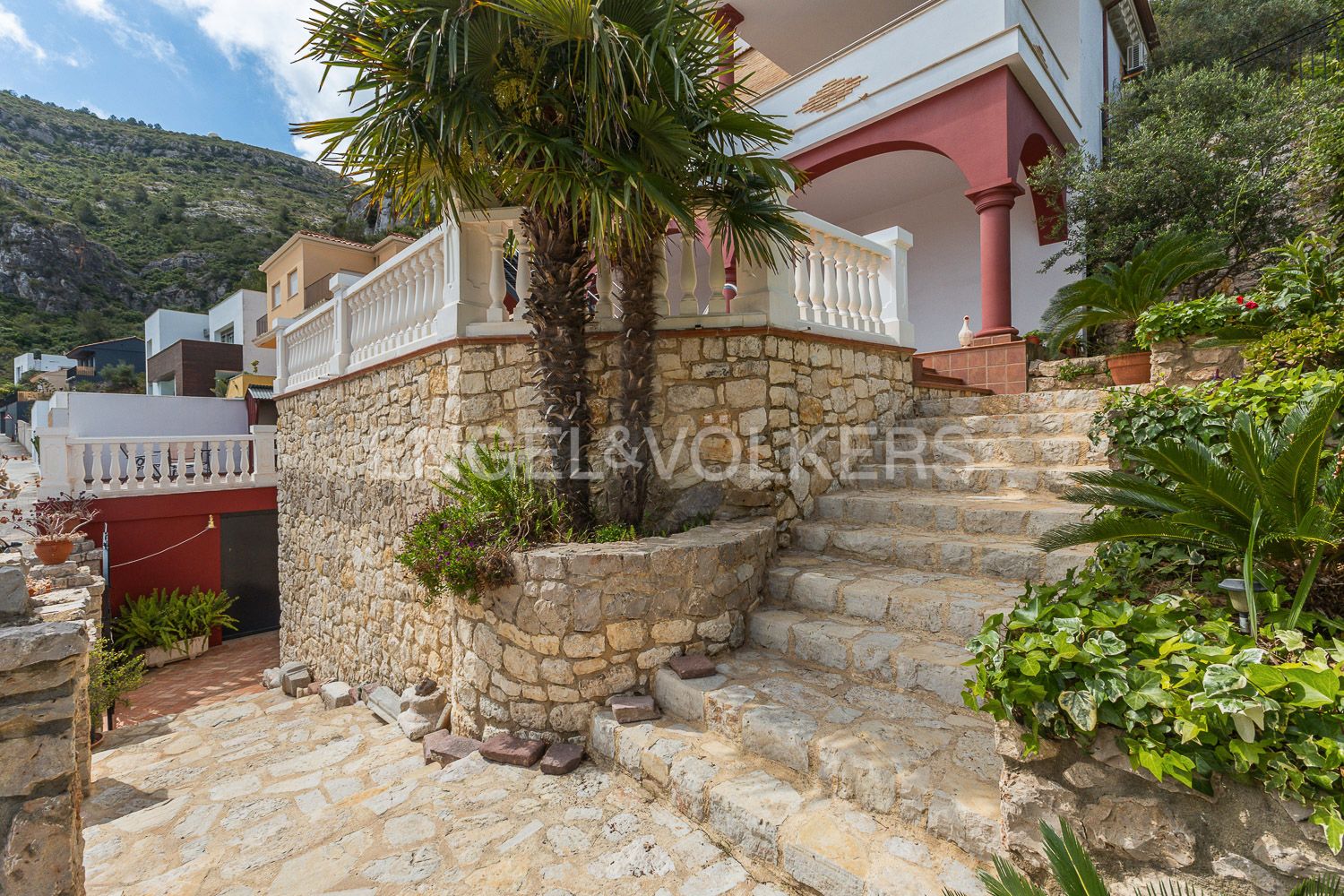 Vista exterior de Casa o xalet en venda en Cullera amb Aire condicionat, Calefacció i Jardí privat