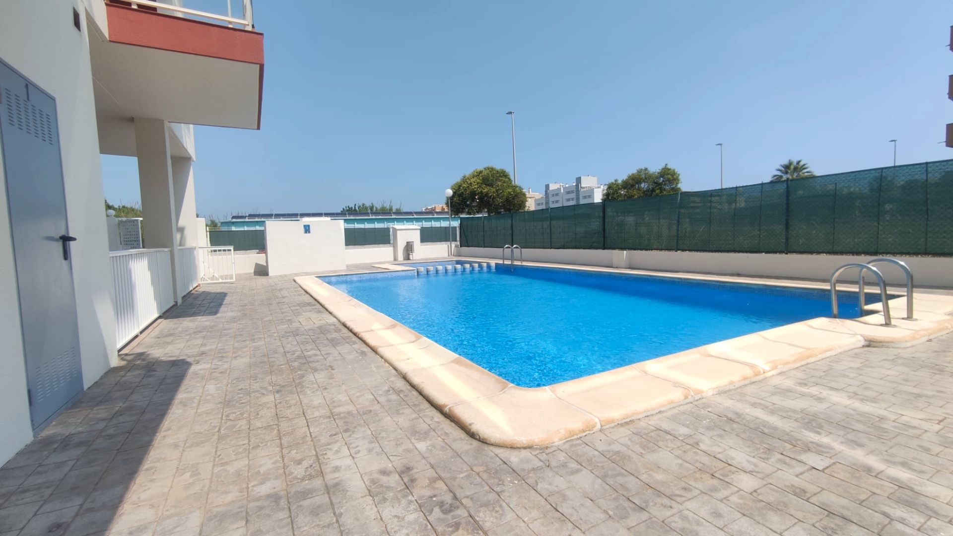 Swimming pool of Flat for sale in Bellreguard  with Air Conditioner, Heating and Terrace