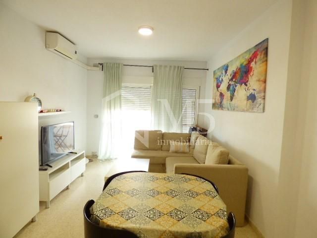 Sala d'estar de Pis en venda en Vélez-Málaga amb Terrassa, Moblat i Piscina comunitària