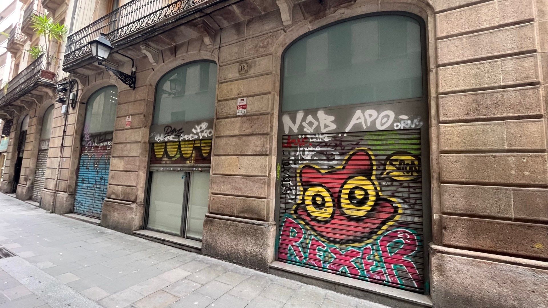 Vista exterior de Local de alquiler en  Barcelona Capital