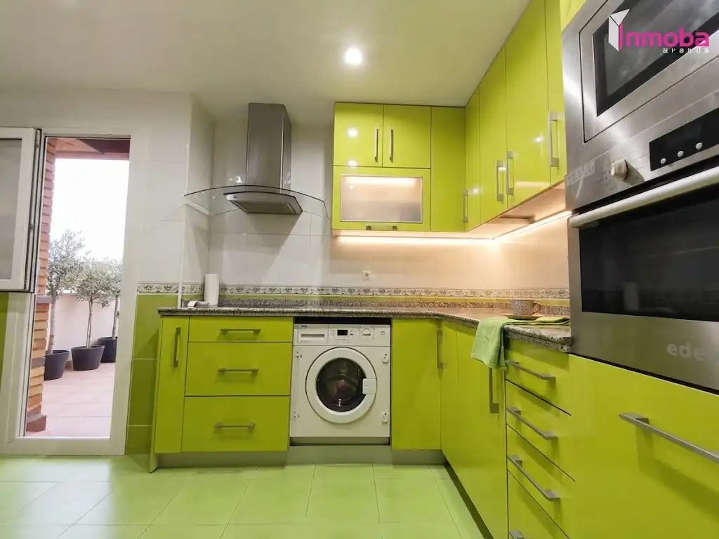 Piso con terraza en venta en Avenida Castilla, imagen 11