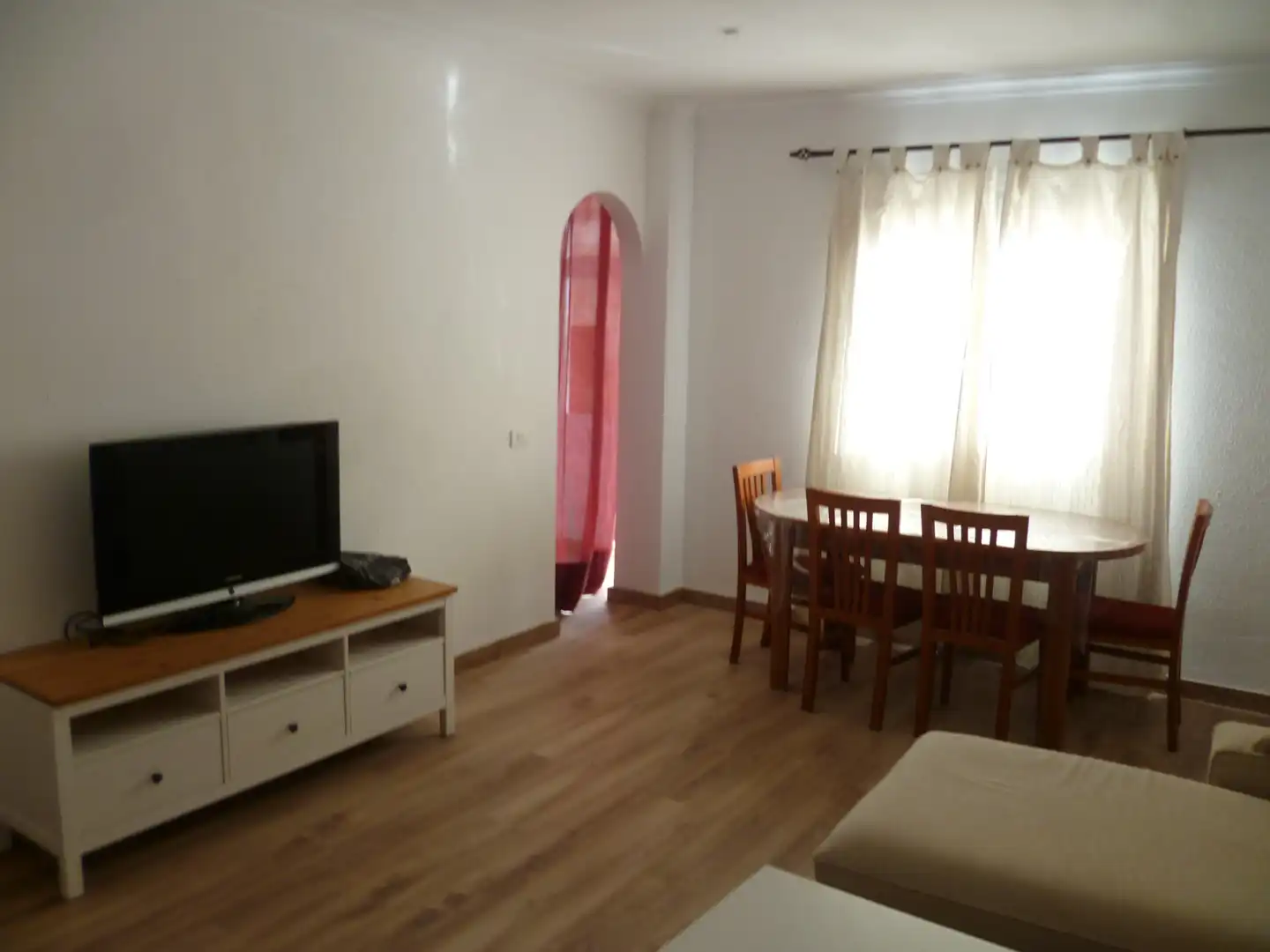 Sala d'estar de Pis de lloguer en Santa Cruz de Tenerife amb Parquet, Moblat i Forn