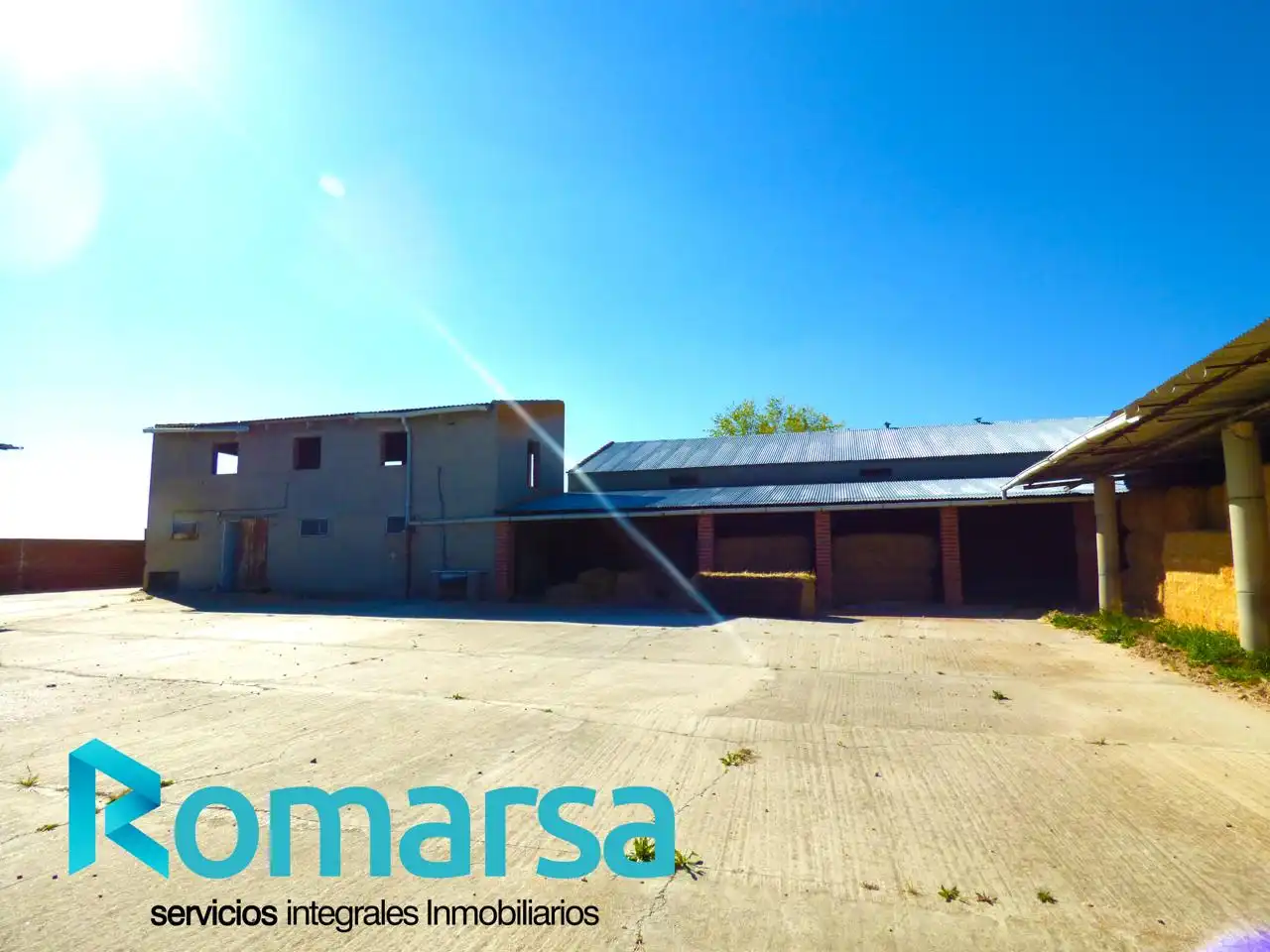 Industrial buildings for sale in Crespos, Ávila