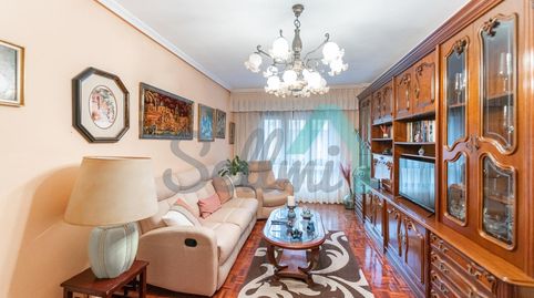 Foto 2 de Pis de lloguer a Marqués de Casa Valdés, Barrio del Centro, Gijón