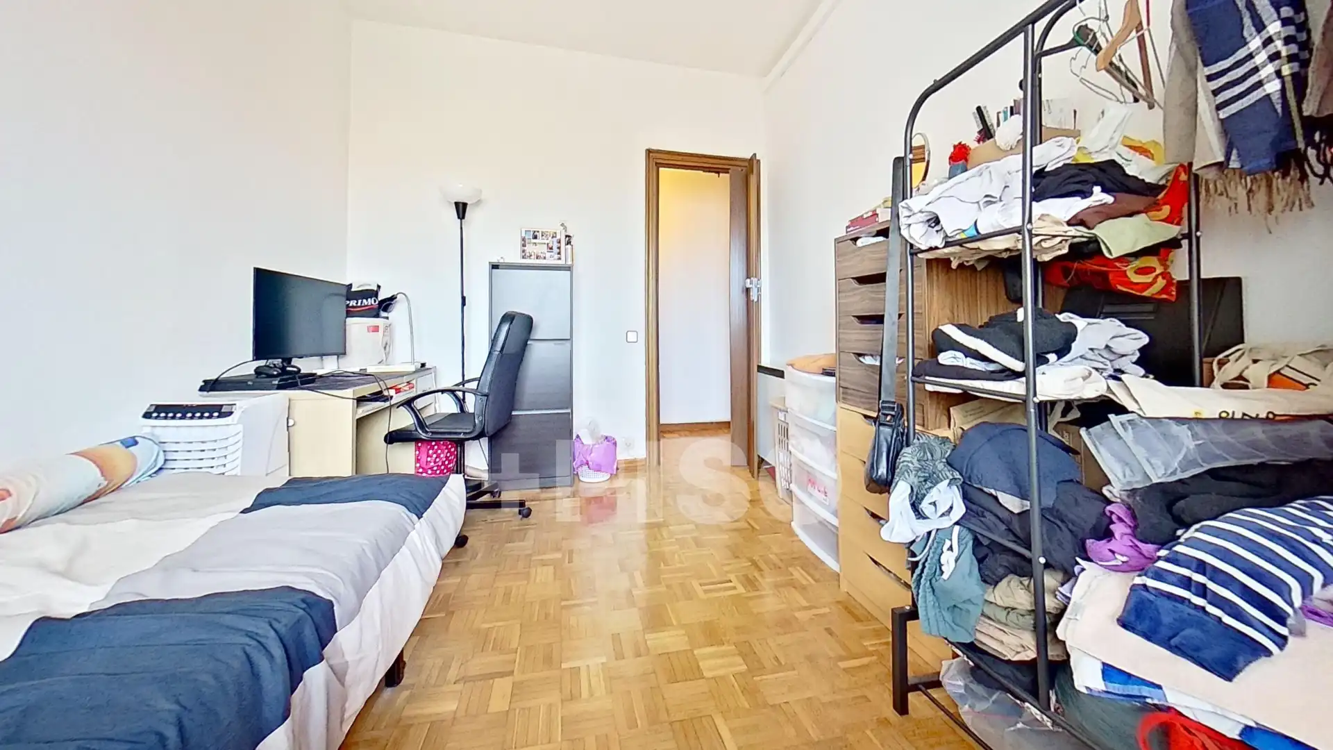 Bedroom of Flat for sale in Madrid  with Air Conditioner, Heating and Parquet flooring