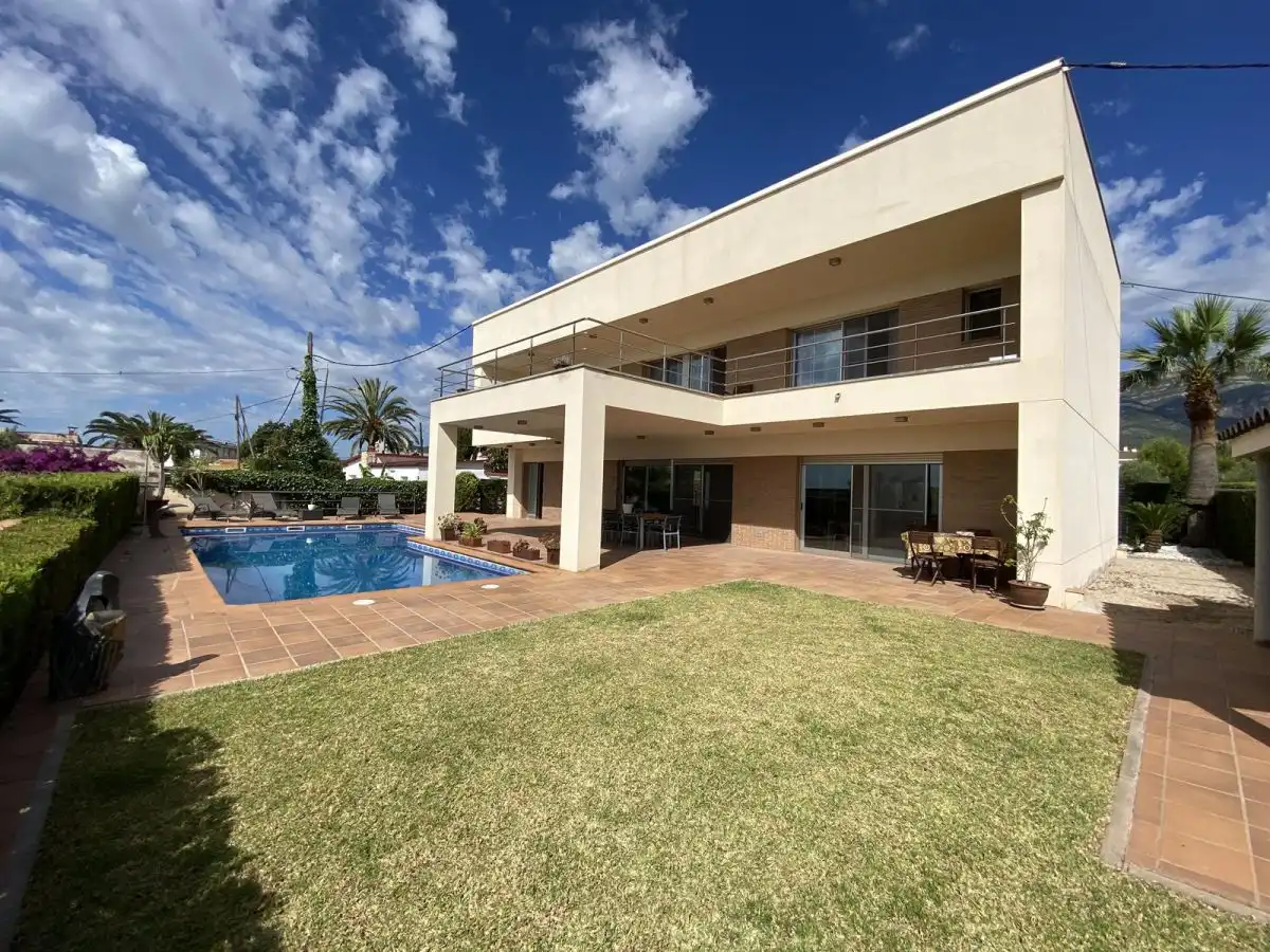 Villa avec piscine à vendre à Alcanar, imagen 3
