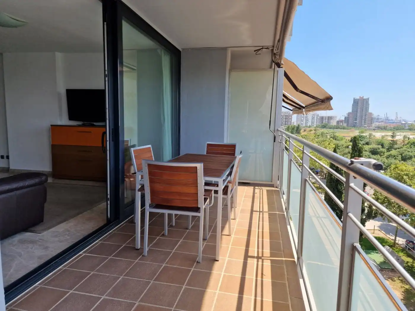 Flat for rent in Paseo Albereda, Penya - Roja - Avda. Francia