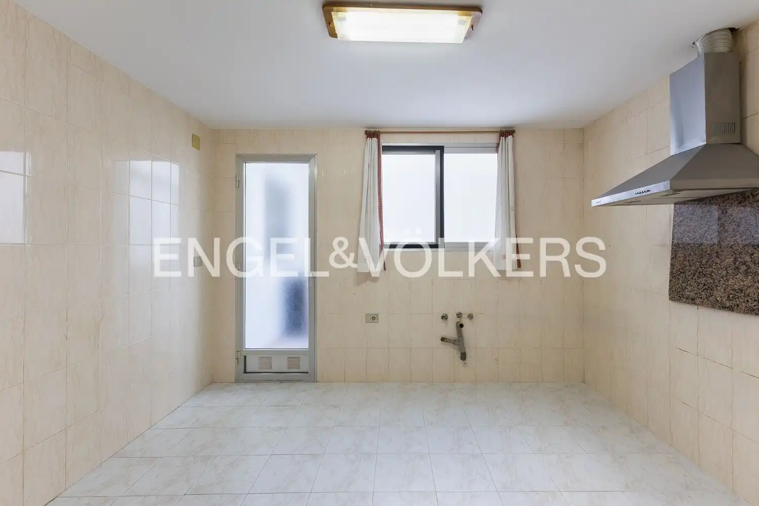 Flat for rent in Sagunto / Sagunt  with Air Conditioner, Heating and Furnished
