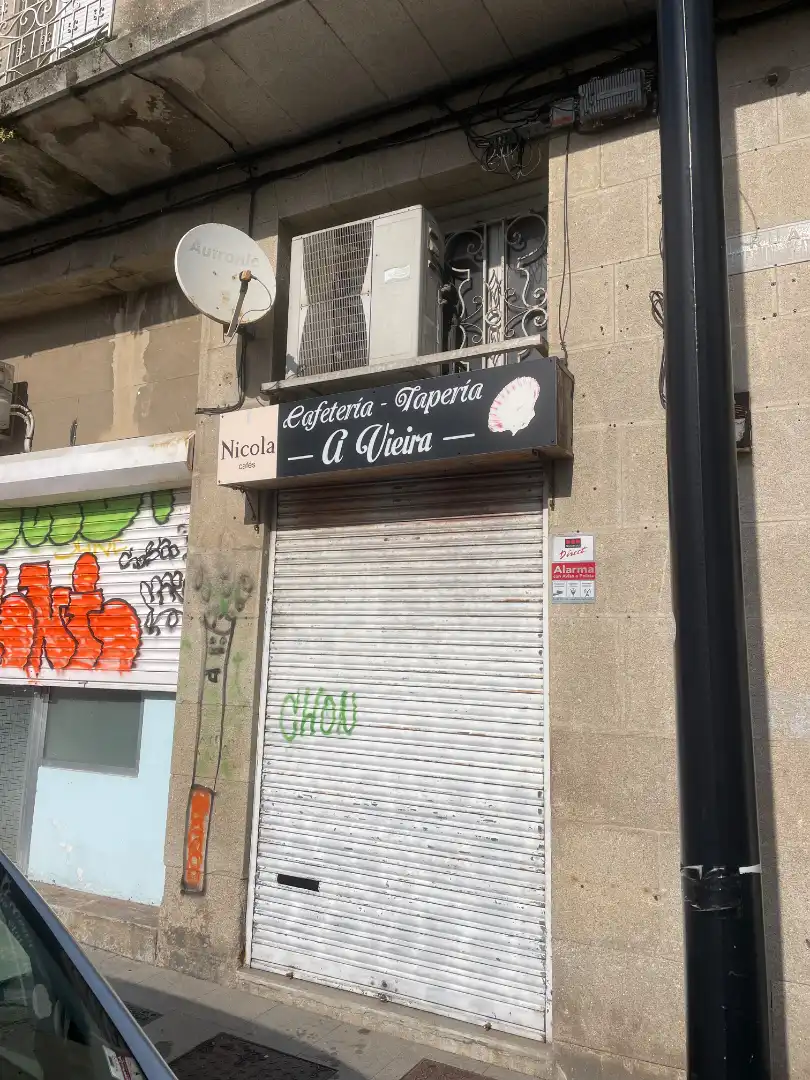 Commercial properties for sale in Vigo   with Air Conditioner and Furnished