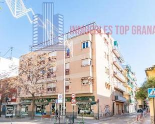 Exterior view of Flat for sale in  Granada Capital