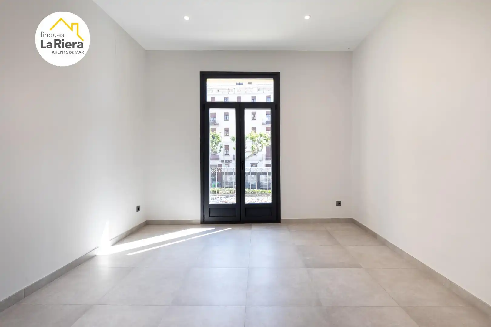 Local commercial à vendre à RIERA BISBE POL 79, imagen 9