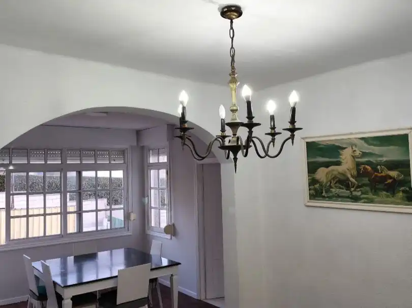 Comedor de Piso de alquiler en Vigo  con Calefacción, Parquet y Amueblado