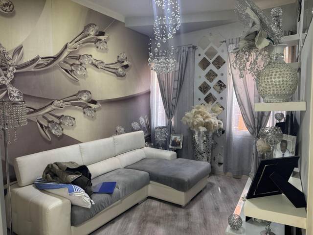 Piso en Venta en Carretera BORDETA en Hostafrancs