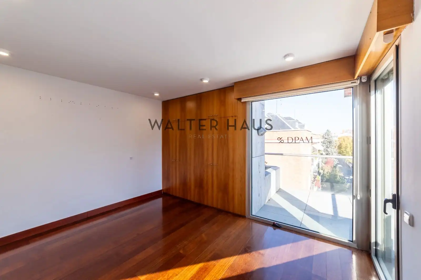 Habitación de Piso en venta en Madrid con Aire acondicionado, Calefacción y Jardín privado
