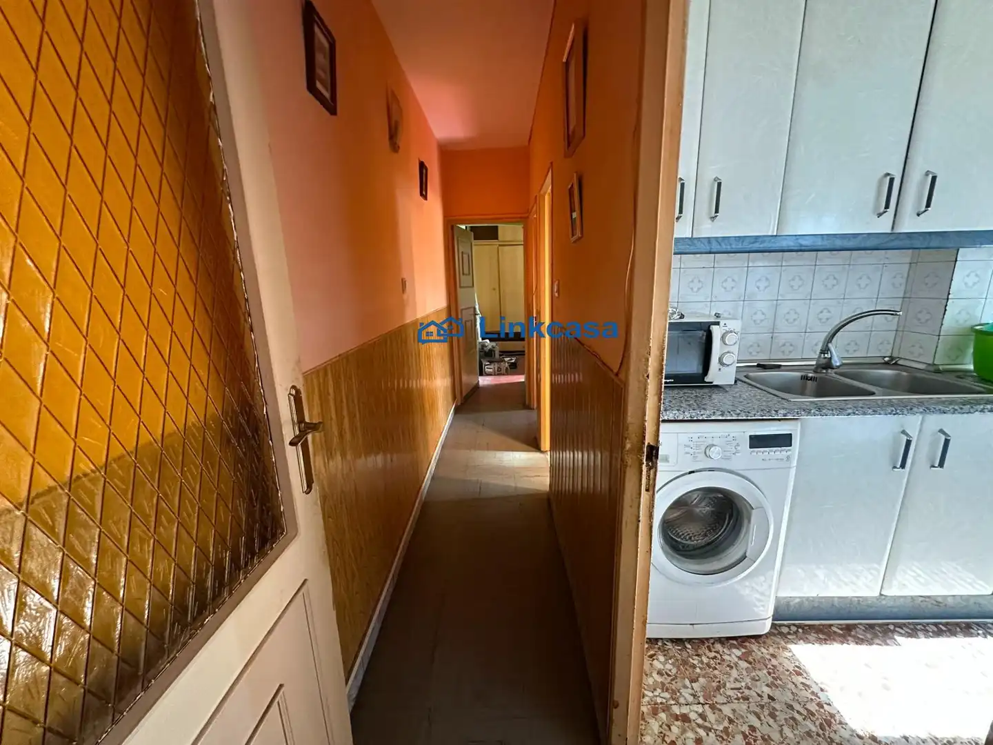 Flat for sale in Madrid  with Heating and Alarm