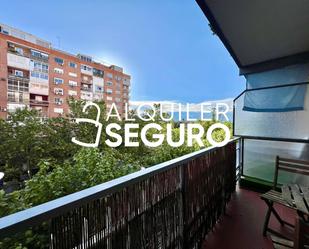 Vista exterior de Pis de lloguer en  Madrid Capital amb Calefacció, Terrassa i Moblat