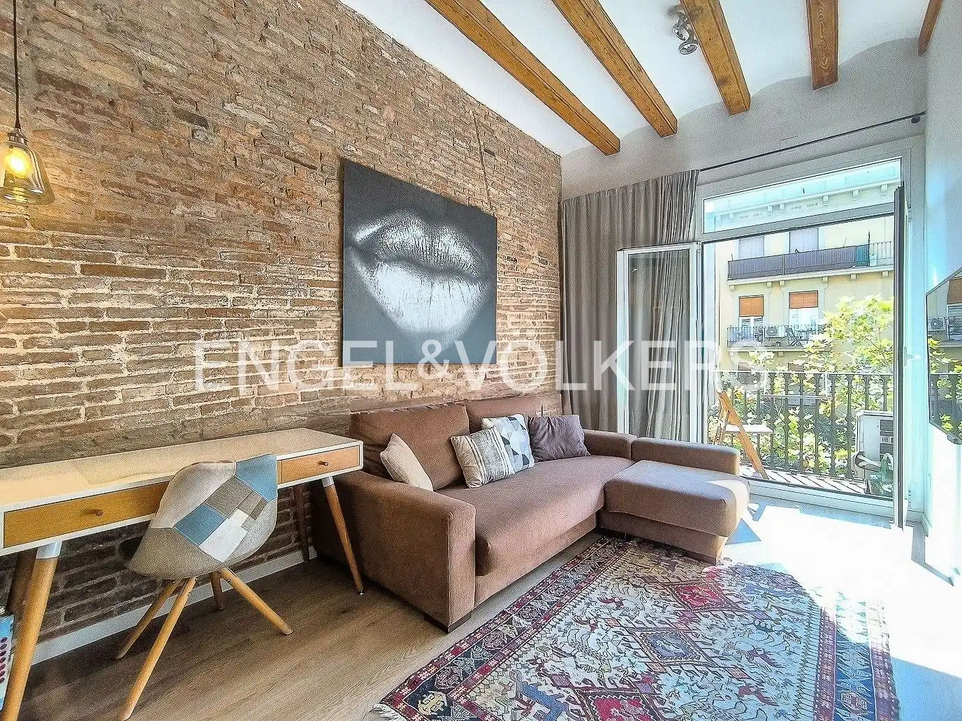 Sala de estar de Piso de alquiler en  Barcelona Capital con Aire acondicionado, Calefacción y Parquet