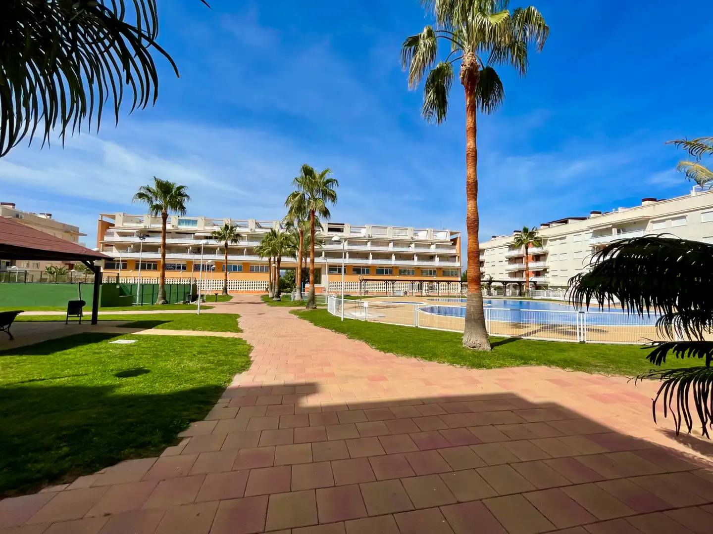 Vista exterior de Apartament de lloguer en Almenara amb Aire condicionat, Calefacció i Terrassa