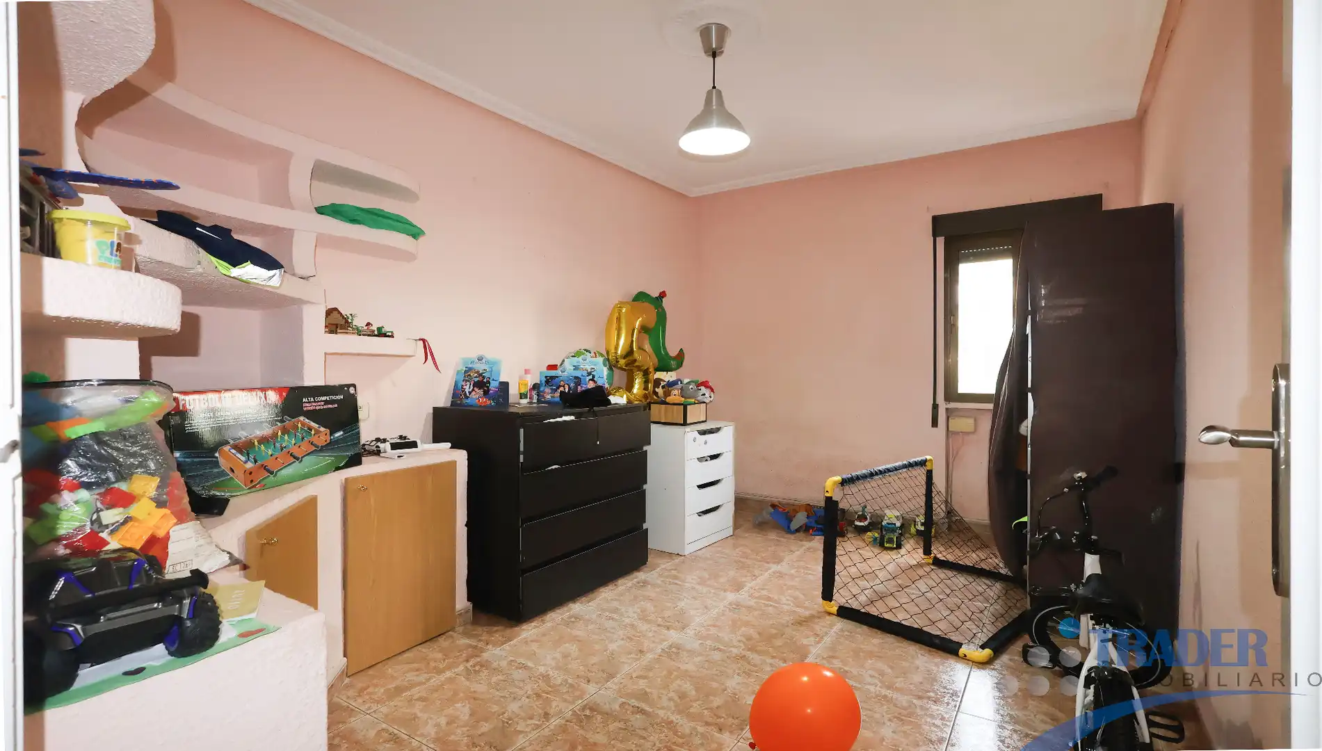Bedroom of Flat for sale in Fuenlabrada  with Air Conditioner, Heating and Terrace