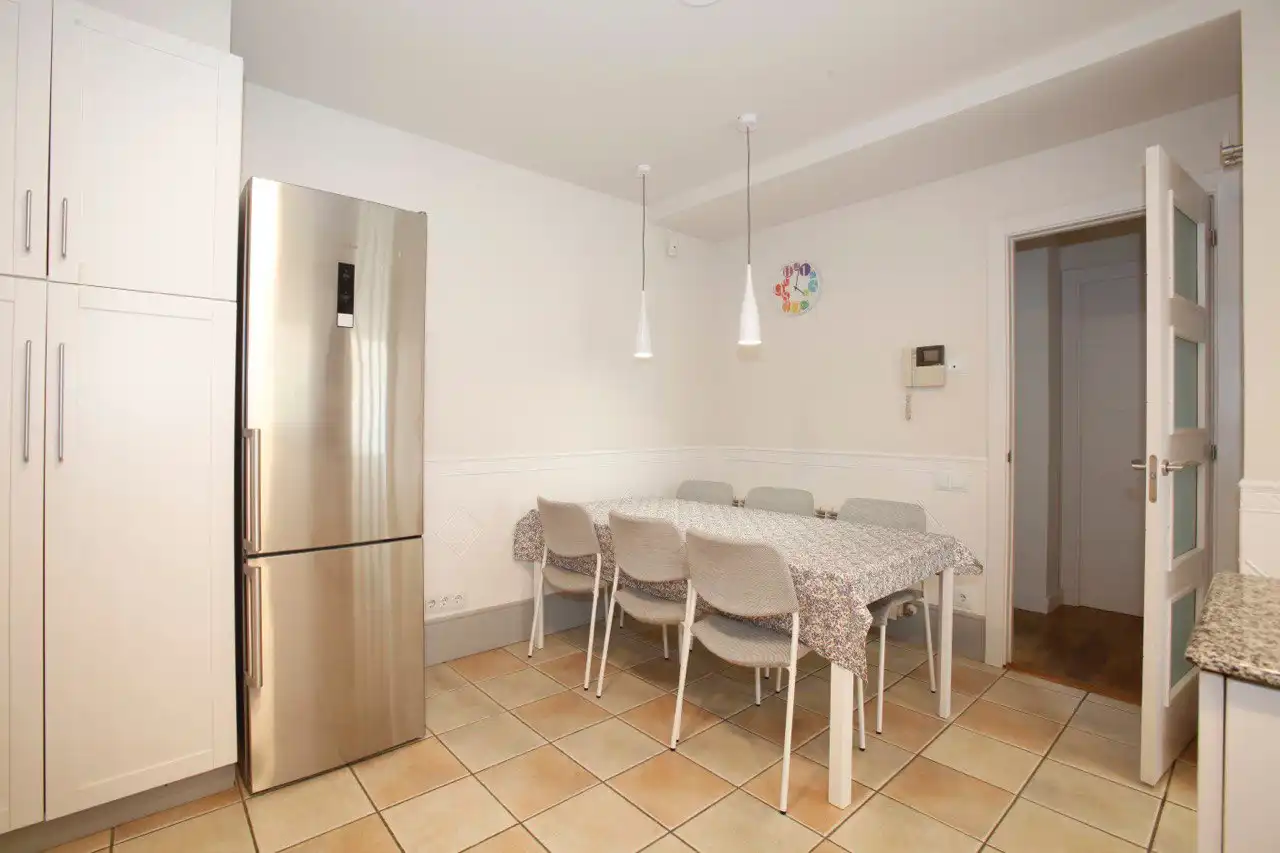 Cocina de Casa o chalet en venta en Gavà con Aire acondicionado, Calefacción y Jardín privado
