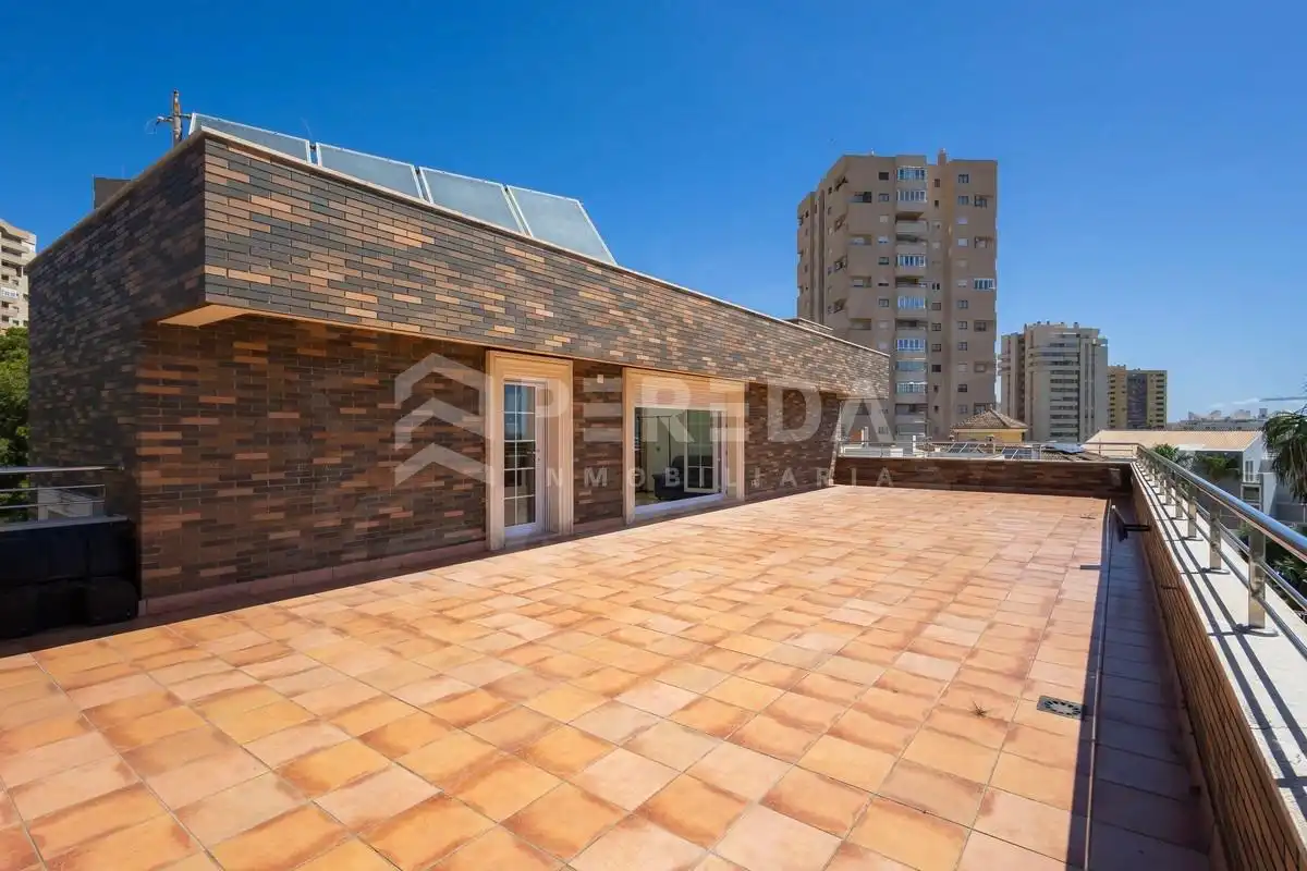 Terraza de Casa o chalet en venta en Roquetas de Mar con Aire acondicionado, Jardín privado y Piscina