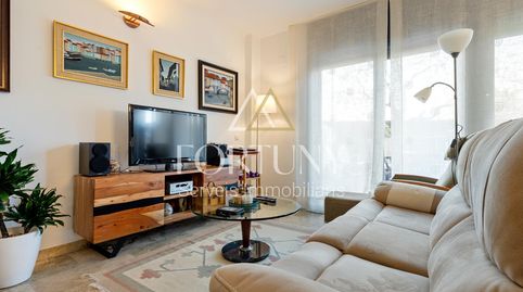 Foto 3 de Dúplex en venta en Calle Teresa de Calcuta, 3, Llevant, Reus