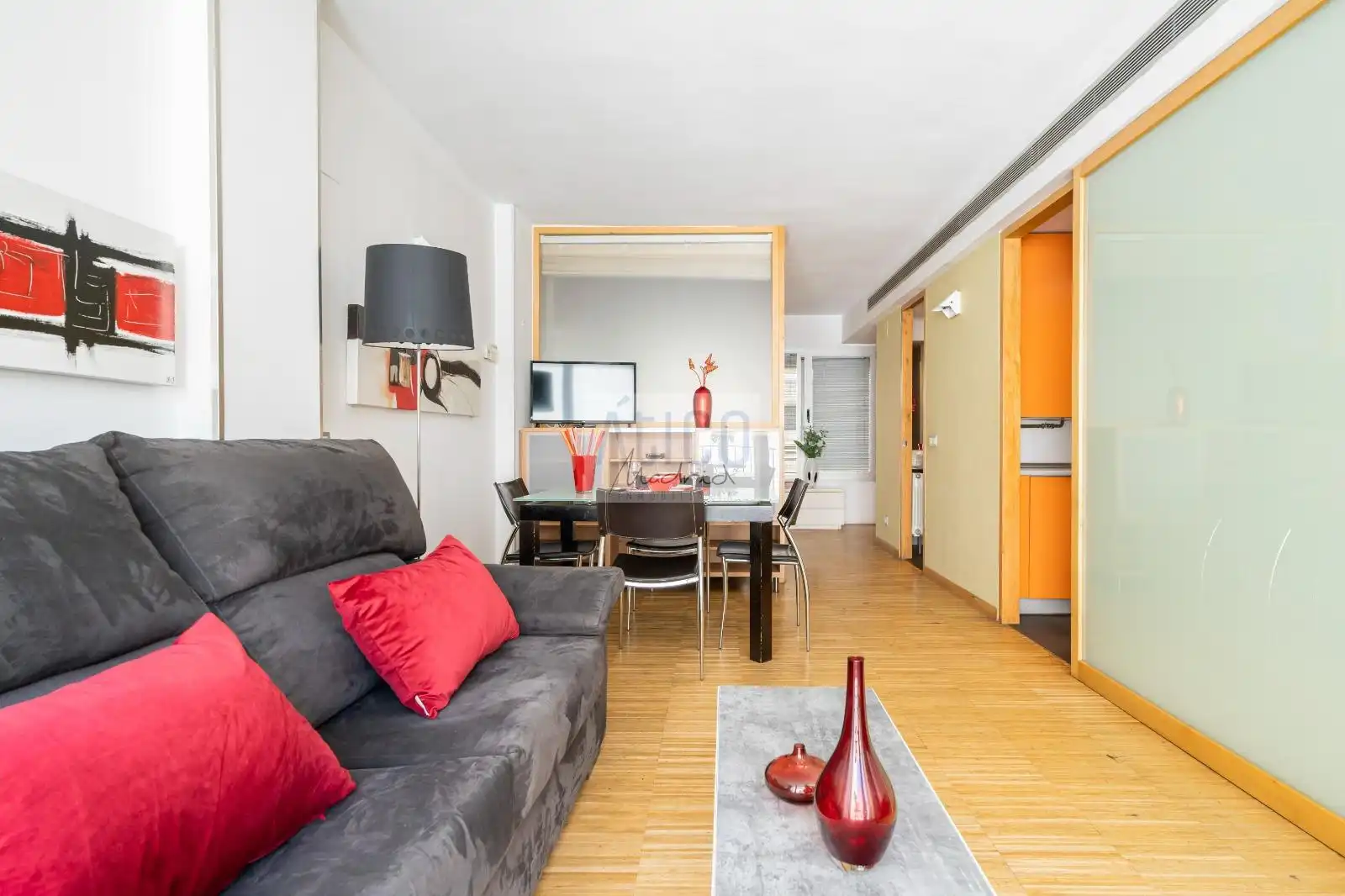 Sala de estar de Piso de alquiler en Madrid con Aire acondicionado, Calefacción y Terraza