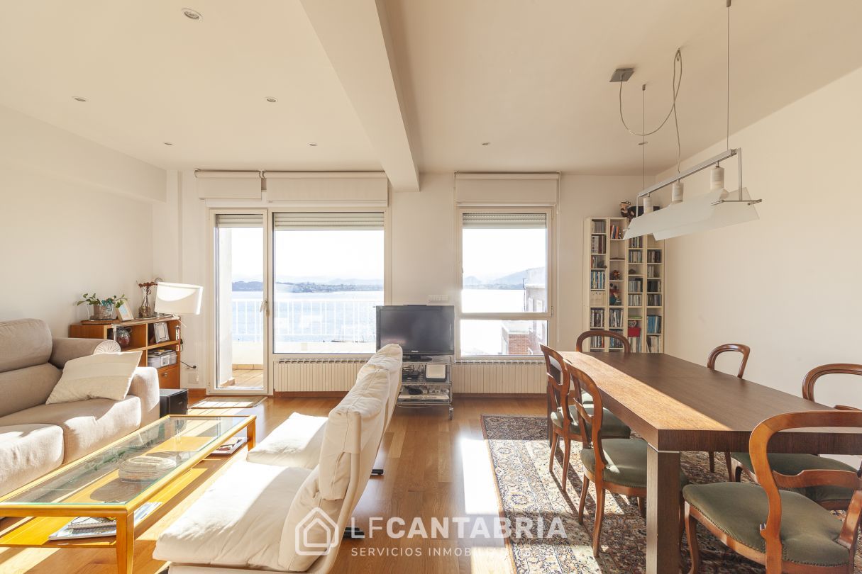 Wohnung zum verkauf in Avenida de la Reina Victoria, Puerto Chico