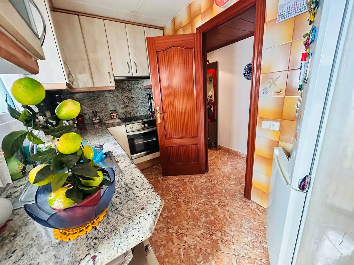 Cocina de Piso en venta en L'Hospitalet de Llobregat con Amueblado y Balcón