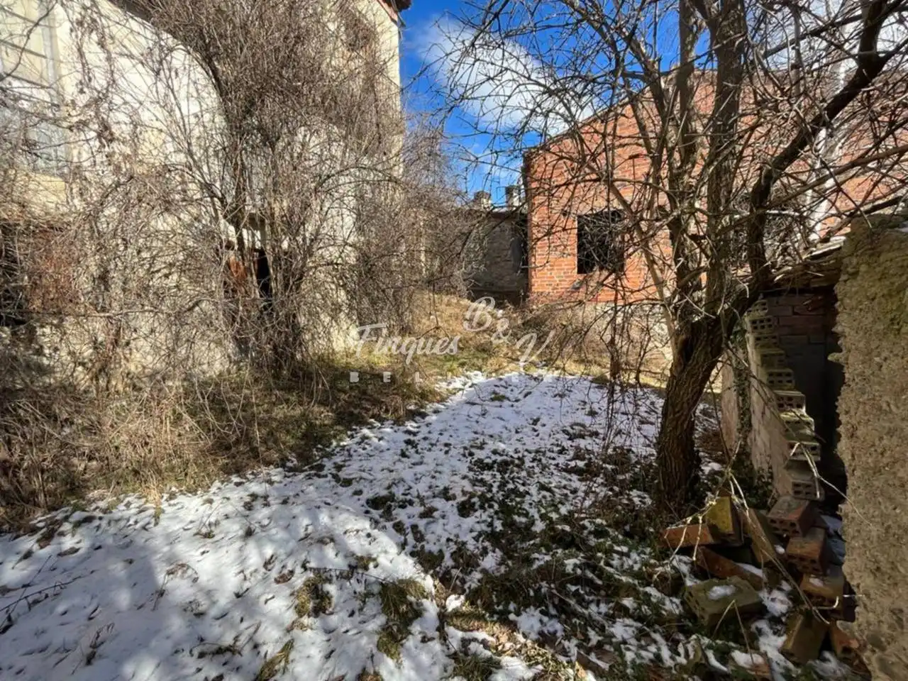 Land for sale in Montellà i Martinet