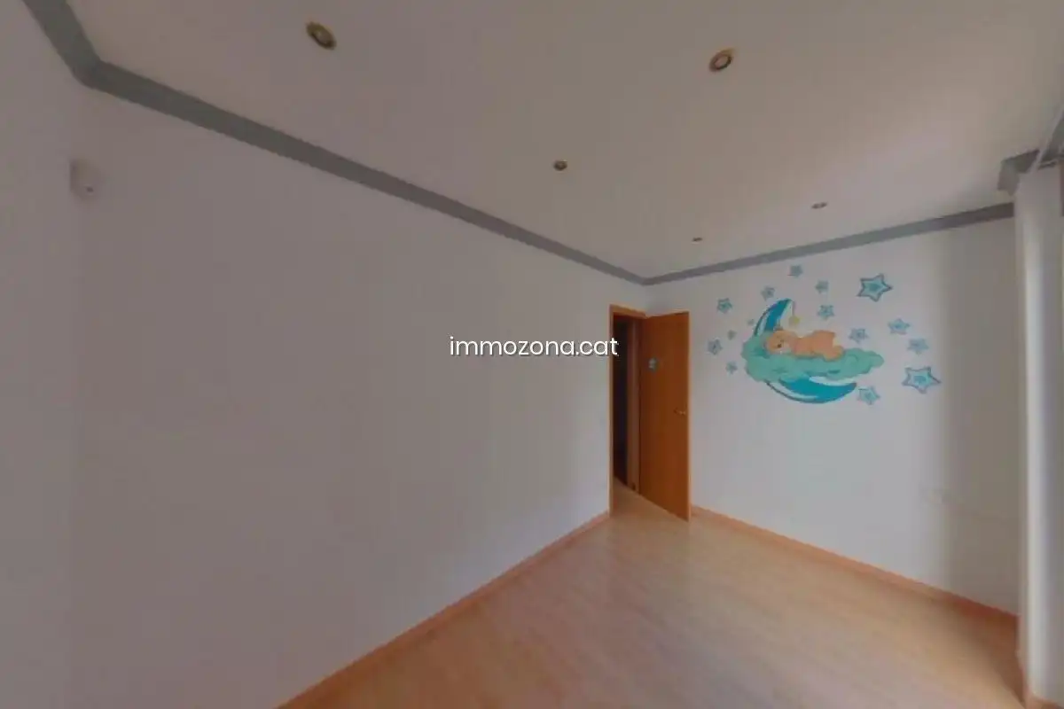 Duplexes for sale in Carrer Giralda, Residencial Blanes - Vistamar