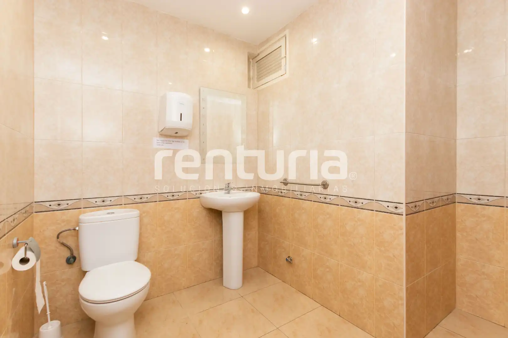 Büro mit Terrasse zur Miete in Carrer de les Garrigues, imagen 29
