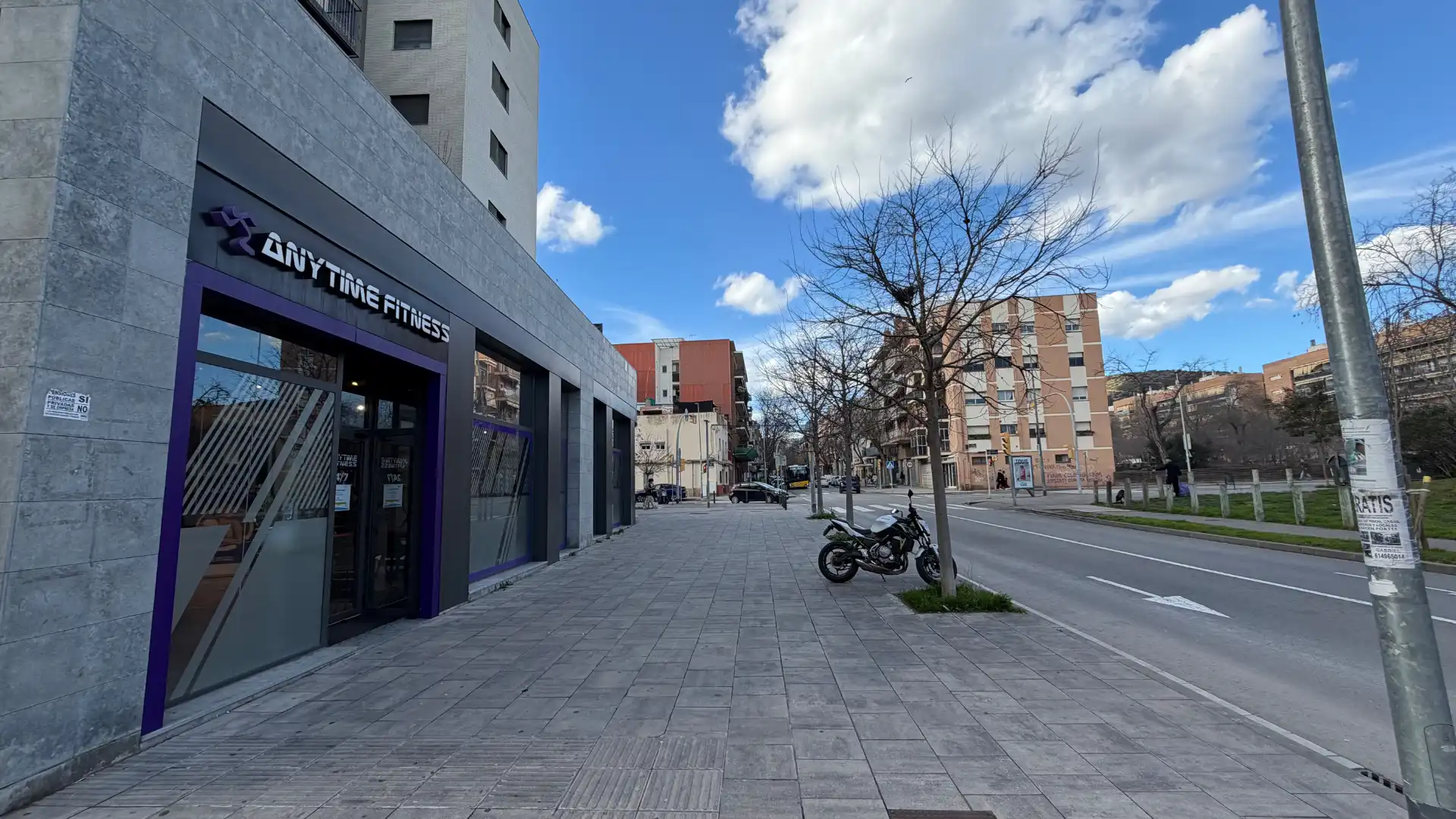 Vista exterior de Piso en venta en Viladecans con Calefacción, Amueblado y Horno