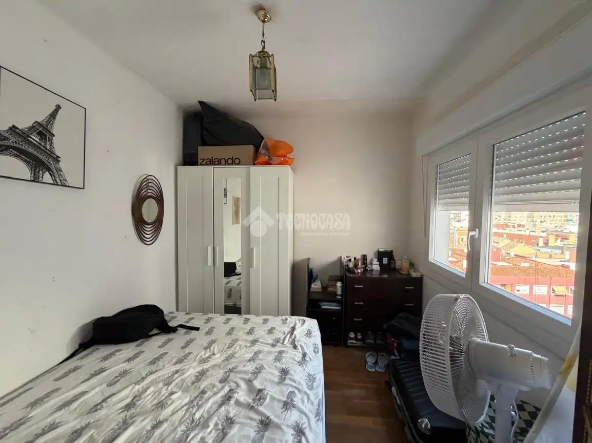 Habitación de Piso en venta en Zaragoza con Calefacción, Parquet y Terraza