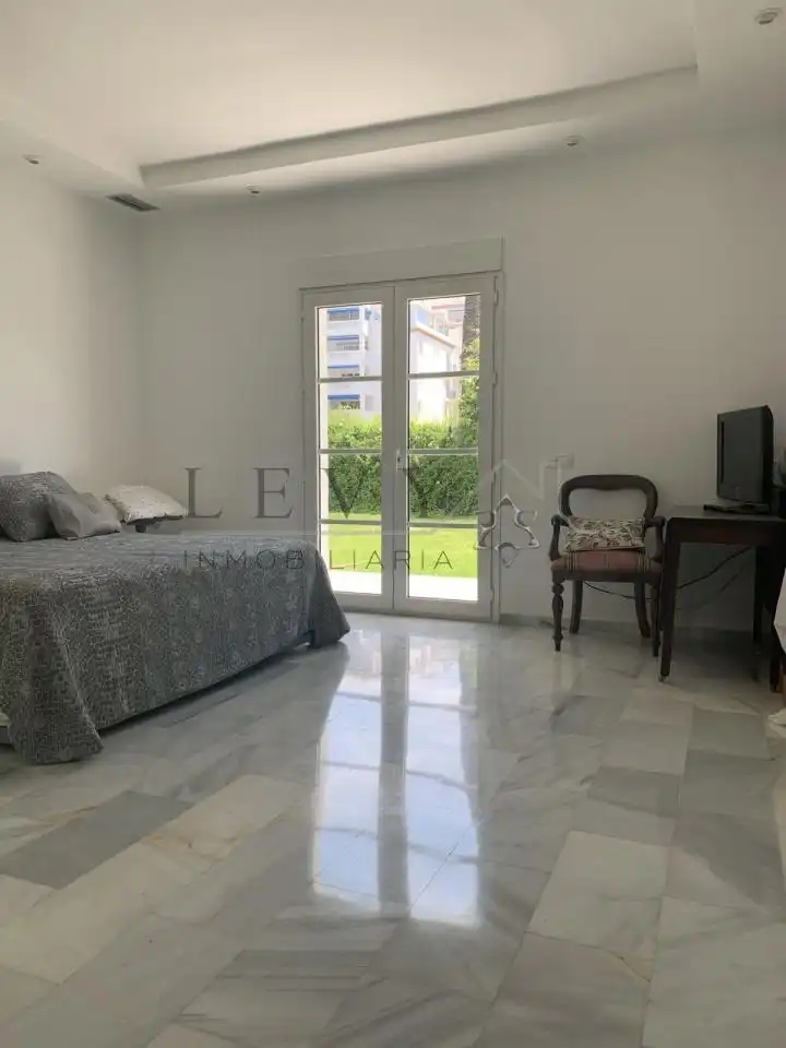 Apartment mit Pool zum Verkauf in Nueva Andalucía, imagen 6
