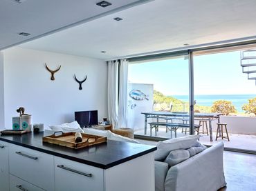 Apartamento con piscina en venta en Cala Vedella-Cala Tarida