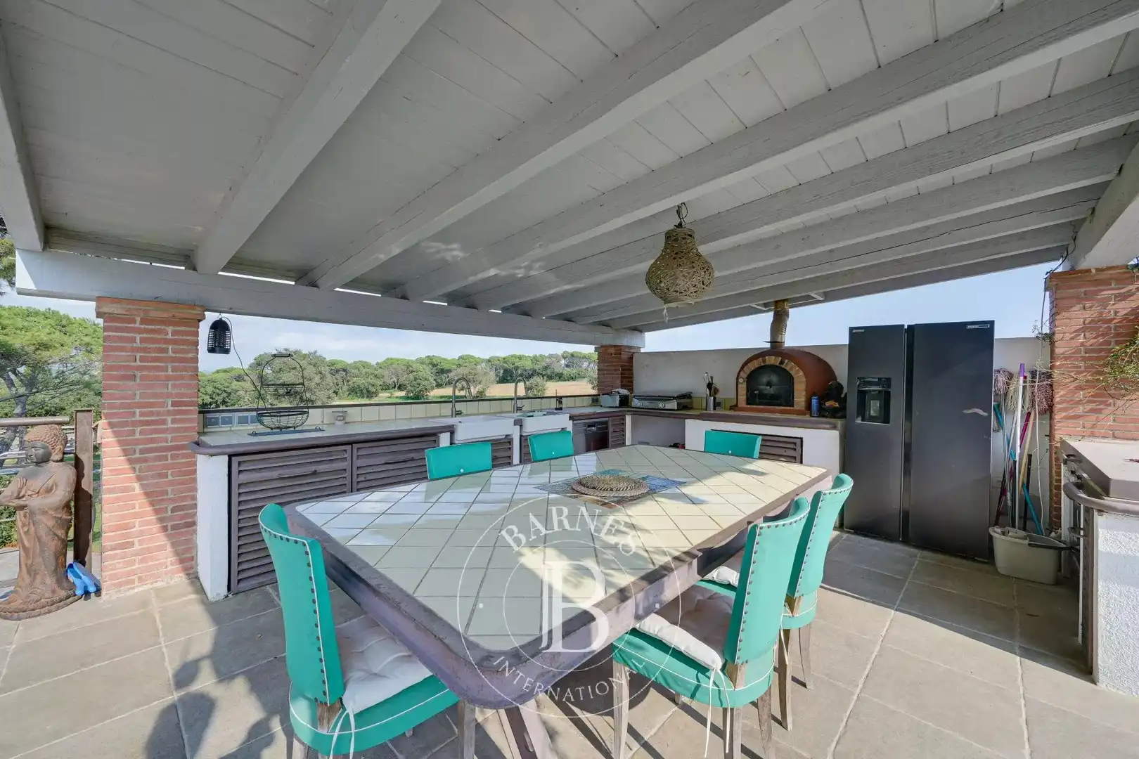 Country homes for sale in Montbarbat