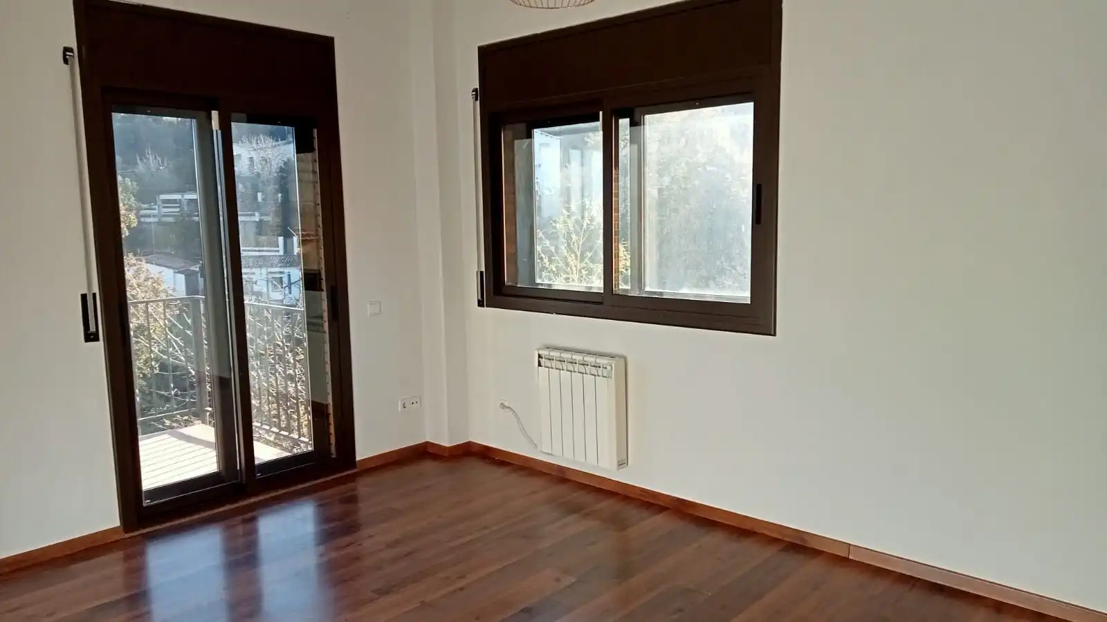Bedroom of Houses for rent in Sant Cugat del Vallès  with Air Conditioner, Heating and Parquet flooring