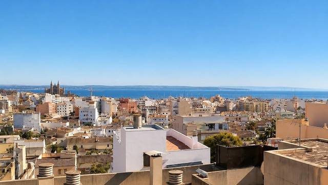 Piso en Venta en Calle de Dragonera en Son Espanyolet